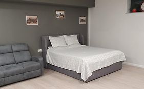 Yla Studio- Piatra Neamt